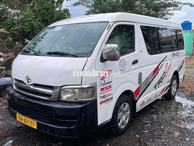 Toyota Hiace 2006 - 123 km