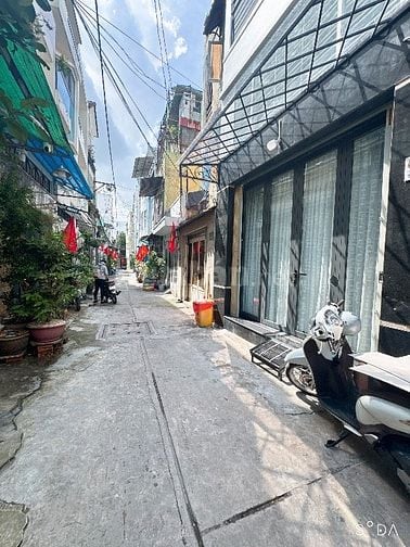 BÁN NHÀ ĐẸP VÀO Ở NGAY . HẺM THÔNG ĐƯỜNG TRẦN VĂN ƠN 