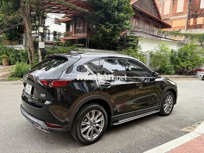 Lướt Mazda CX5 2022 Signature 2.5 AT AWD - 17000Km