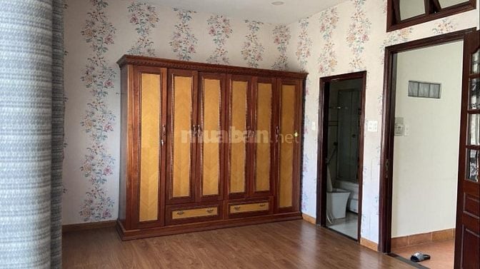 Cho thuê biệt thự quận Thủ Đức, khu bên sông,6m x 20m trêt .2 lầu 22Tr