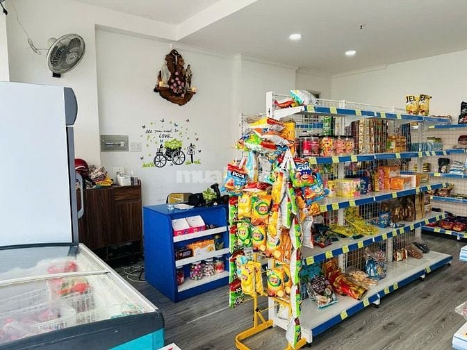 cần bán căn shophouse chung cư green town bình tân, DT 128m2 3PN 2WC.