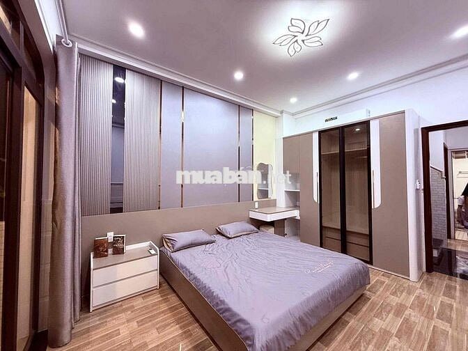 CĂN HỘ 2 Phòng Ngủ Ngay Ung Văn Khiêm