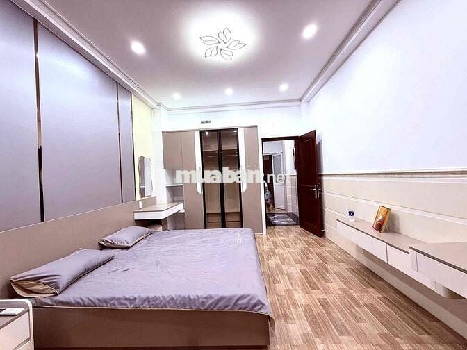 CĂN HỘ 2 Phòng Ngủ Ngay Ung Văn Khiêm
