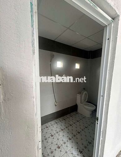 Nhà cấp 4, 5x25m cuối đường Nguyễn Văn Bứa Hóc Môn