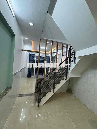 Cơ hội sở hữu ngay nhà giá chỉ 1TỶ390 ở đường Nguyễn Văn Tiết,Thuận An