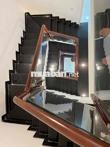 Nhà mặt tiền Lê Hoàng Phái Phường Gò Vấp ngay siêu thị Lotte Mart