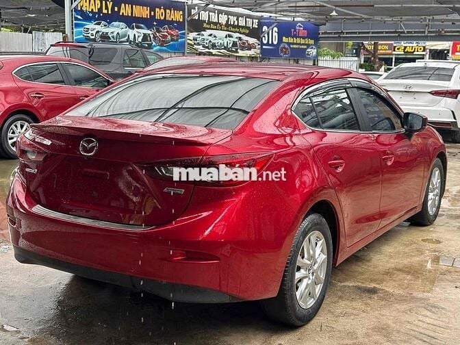 Mazda 3 2019 1.5L Sport Luxury - 80000 km