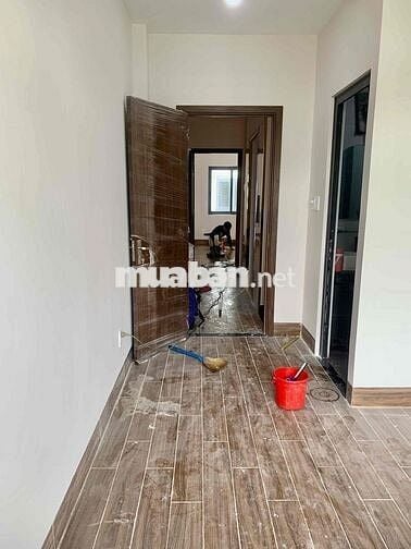 Nhà Mới 100% 4,5x20M Khu 38Ha CÓ THANG MÁY