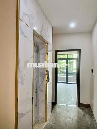 Nhà Mới 100% 4,5x20M Khu 38Ha CÓ THANG MÁY