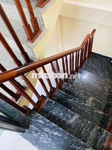 CHO THUÊ SÀN VĂN PHÒNG FULL BÀN GHẾ 2 TẦNG 90mPHỐ TÔ VĨNH DIỆN GIÁ RẺ