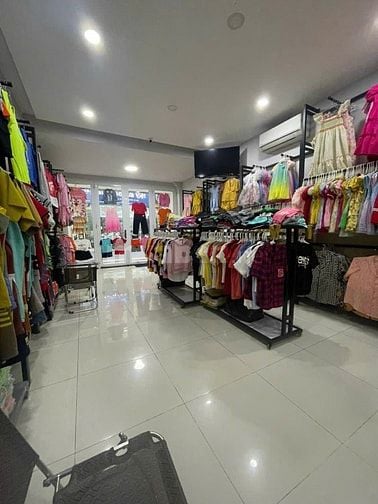 Bán nhà MT Thích Quảng Đức, 3tỷ890, Cho thuê 20tr/th, CN: 60.6m2, SHR