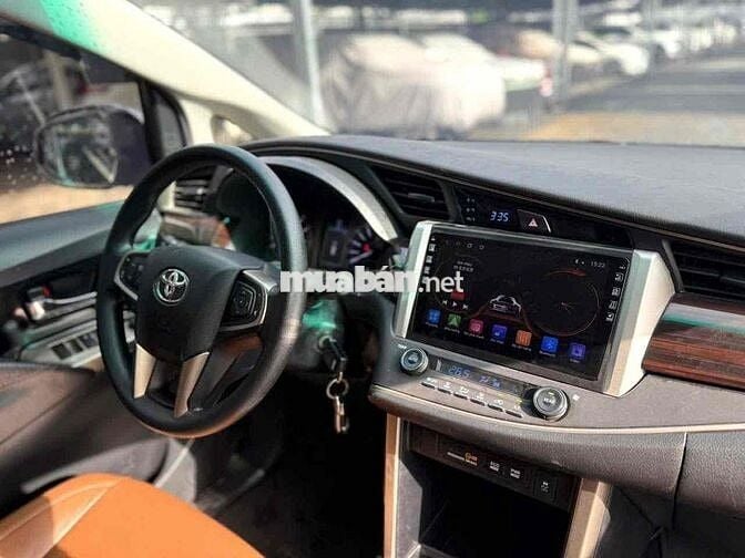 INNOVA 2.0G 2018 AT ,BẢO HÀNH 1 NĂM ,FULL ĐỒ CHƠI
