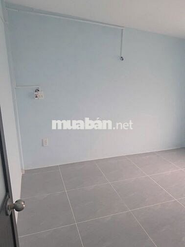 Cho thuê nhà nguyên căn giá cả hợp lý . Ưu tiên hộ gia đình ở lâu dài
