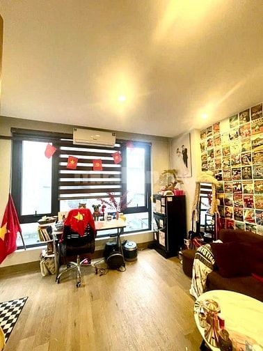 Bán nhà Phạm Tuấn Tài, 5 tầng, thang máy, phân lô, ô tô tránh. 22 tỷ