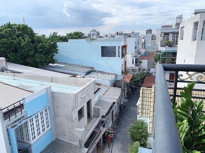 Nhà bán 52m2, 1 trệt 3 lầu, ngang 4 dài 14m, hẻm xe hơi, Thống Nhất