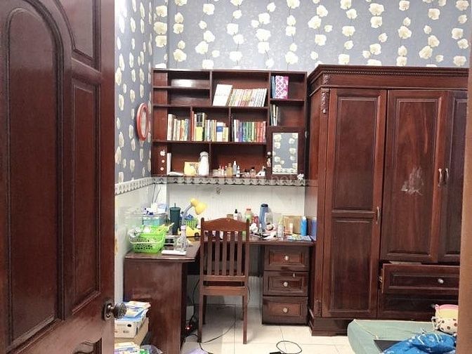 Nhà bán 52m2, 1 trệt 3 lầu, ngang 4 dài 14m, hẻm xe hơi, Thống Nhất