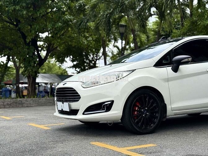 Ford Fiesta 2014 S 1.5 AT - 72000 km