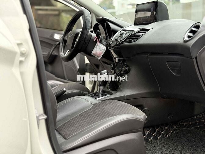 Ford Fiesta 2014 S 1.5 AT - 72000 km
