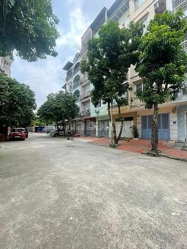 Bán nhà lô góc Phùng Khoang 60m², 5 tầng, 2 vỉa hè rộng thoáng