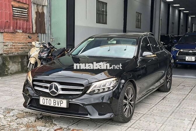 2018 C200 - 44000 km