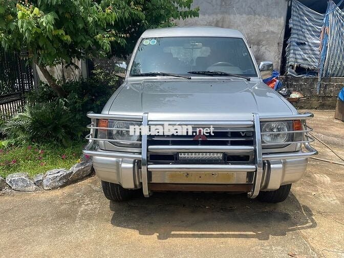 Mitsubishi Pajero 2004 X 3.0 - 22560 km