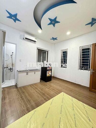 Nguyễn xí 4tr8 full nt,trống sẵn,có cửa sổ siêu thoáng mát ib 09286045