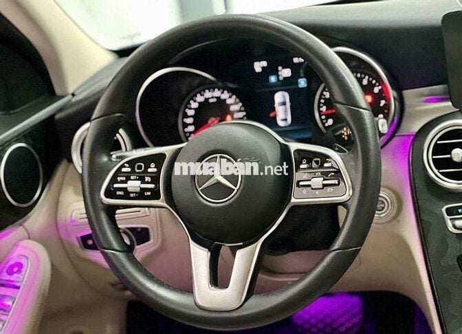 2018 C200 - 44000 km