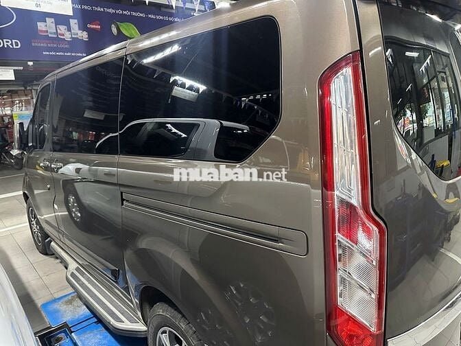 Ford Tourneo Titanium 2019, bảo hành 2026, vay 75%