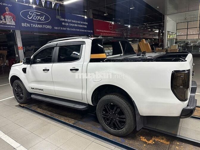 Ford Ranger Wildtrak 2021, hỗ trợ vay 70%, bh 2026