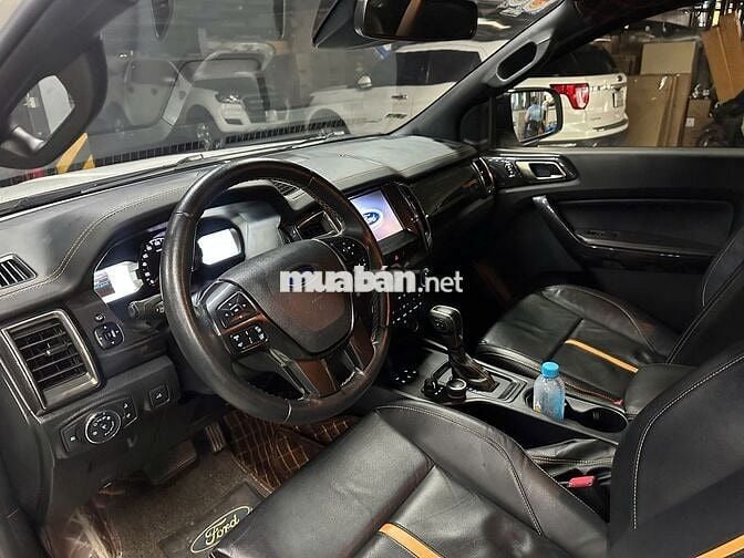Ford Ranger Wildtrak 2021, hỗ trợ vay 70%, bh 2026