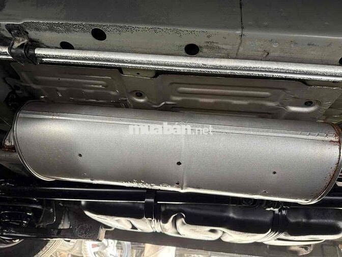 Hyundai Starex tự động nhập hàn Quốc rất mới.