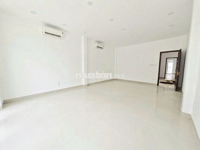 CHO THUÊ NHÀ MỚI 5 x 20M, 4 TẦNG  - HẺM VIP 766/3A SƯ VẠN HẠNH, Q10