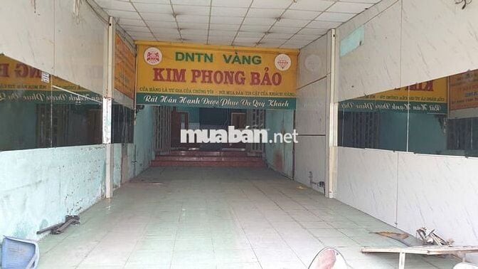 Cho thuê nhà 5x20 mặt tiền Phan Văn Hớn, nằm giữa chợ Đại Hải, XTT, HM