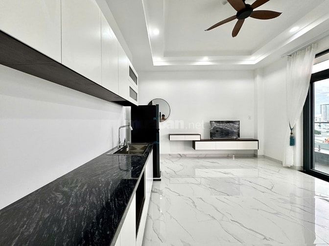 Cho thuê căn hộ mới xây 100%, nội thất cao cấp 65m2