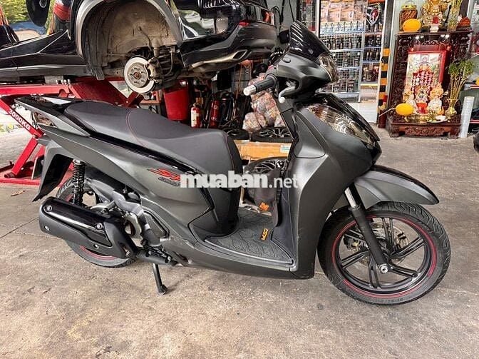 2020 SH 300i nhập Í, bảng chữ T