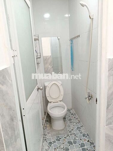 Bán nhà sổ hồng chung đường Thạnh Xuân 52 đất thổ cư