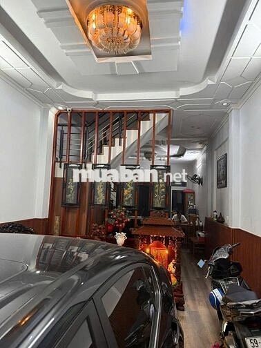 Cho Thuê Nhà Mới Đẹp 3 Lầu Full Nội Thất Hẻm Huỳnh Thị Hai Q12