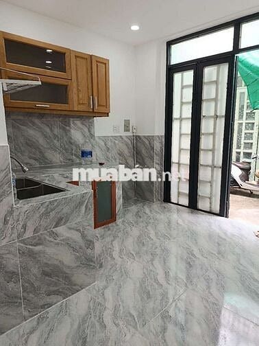 Bán nhà sổ hồng chung đường Thạnh Xuân 52 đất thổ cư