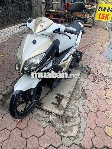 Xe novo 4 trắng đầu zin
