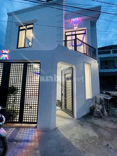 Bán nhà mới đẹp lô góc-DT56m2-2TẦNG-3PN-ôtô đậu cửa-vĩnh hải-NT-3TY