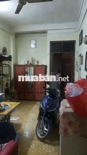🏡 Bán nhà Kim Mã 36m² (SD 40m²), 4 tầng, MT 3.3m, giá 5.6 tỷ – Ba Đình