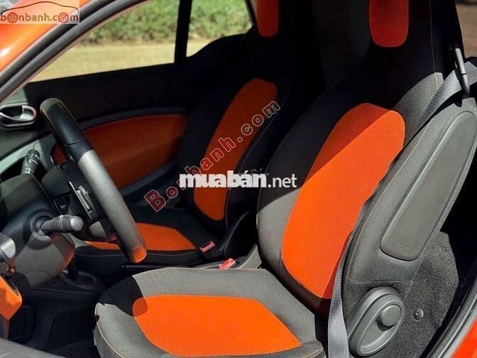SMART FORTWO sản xuất 2015 màu siêu hiếm..