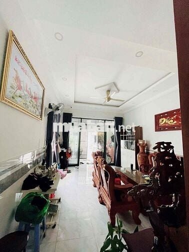 Chính chủ cho thuê nhà Hẻm 8m thông Nguyễn Sơn 4x14m 3pn nhà mới