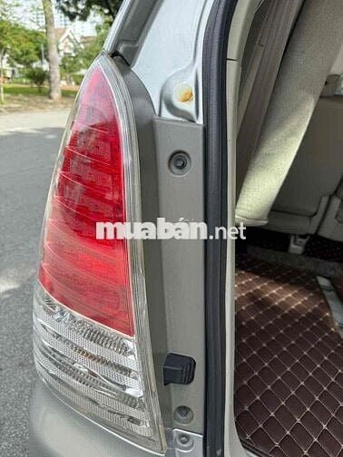 Toyota Innova 2.0  2010 V máy số zin rất đẹp.