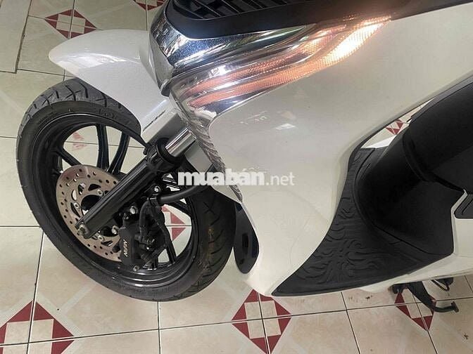 HONDA   SH 125c zin