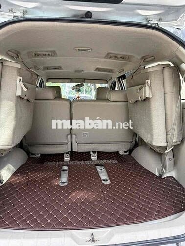Toyota Innova 2.0  2010 V máy số zin rất đẹp.