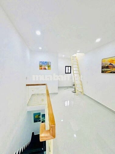 52/8 Duy Tân cách HXH 15m - DT đất 38m2, 3.6 x 12 - 3 tầng chỉ 5 tỷ