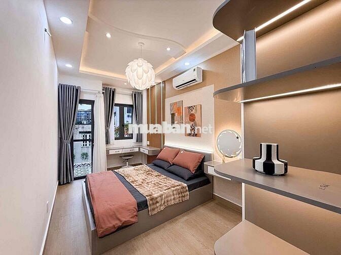 Bán nhà hẻm 5m, DTSD 200m 4 tầng 4PN Phan Đình Phùng Phú Nhuận