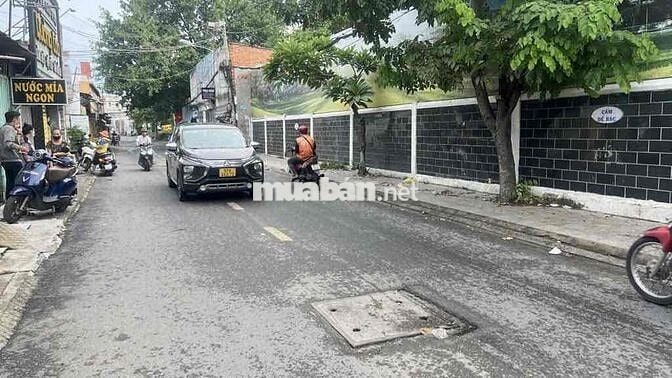 CHỦ ĐI NƯỚC NGOÀI BÁN GẤP MẶT TIỀN KINH DOANH CHỈ 5,5TỶ