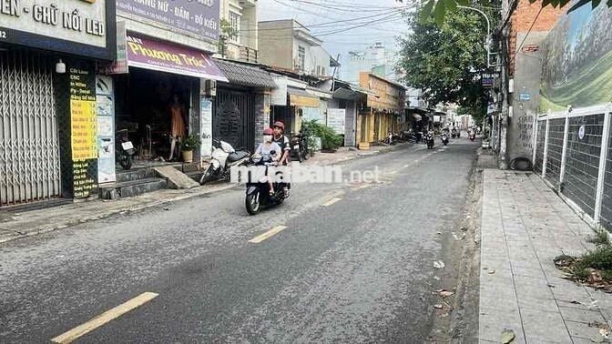 CHỦ ĐI NƯỚC NGOÀI BÁN GẤP MẶT TIỀN KINH DOANH CHỈ 5,5TỶ